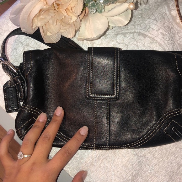 AUTHENTIC Coach Handbag - Picture 3 of 8